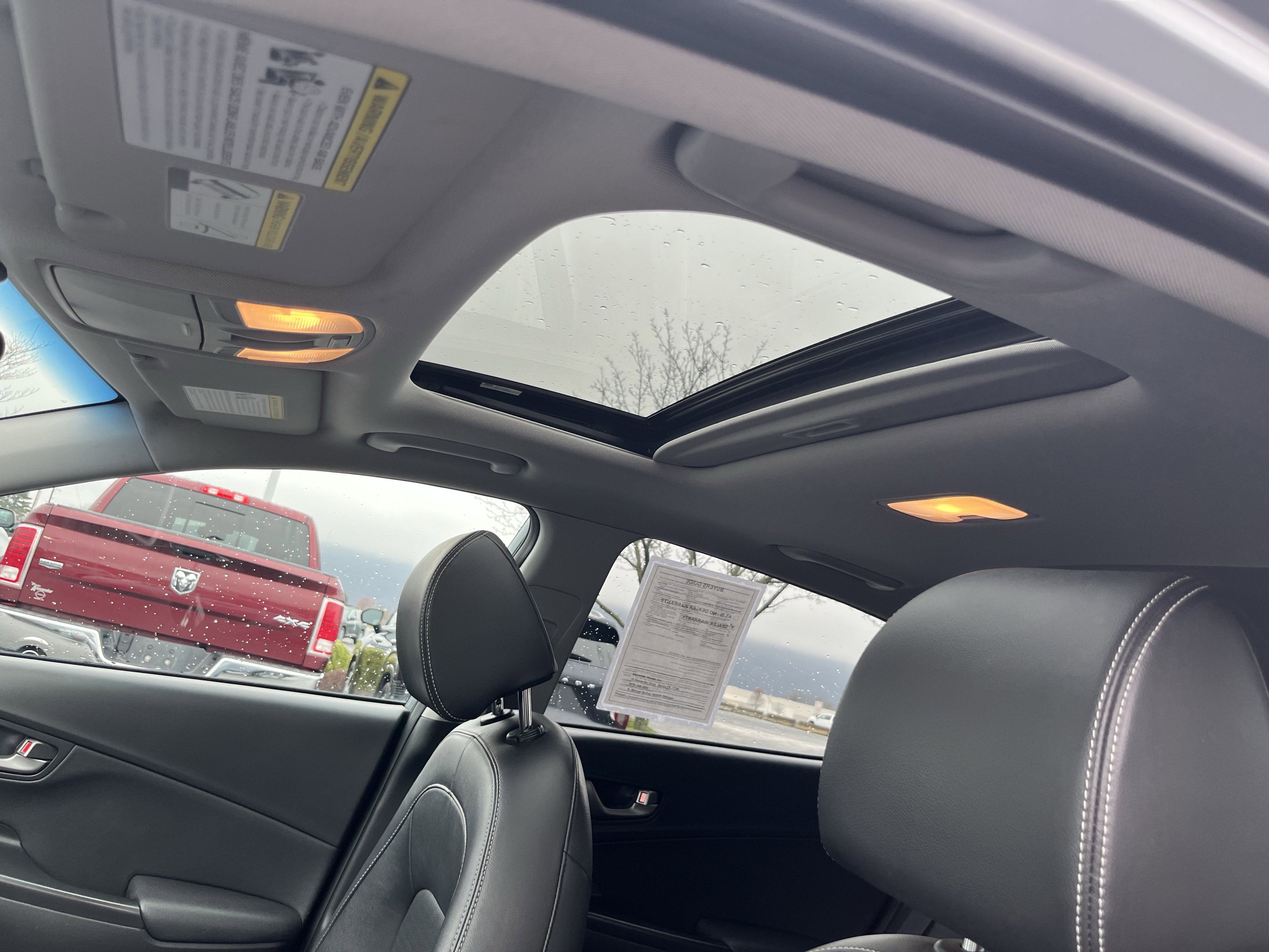 Used 2021 Hyundai Kona Limited image 17