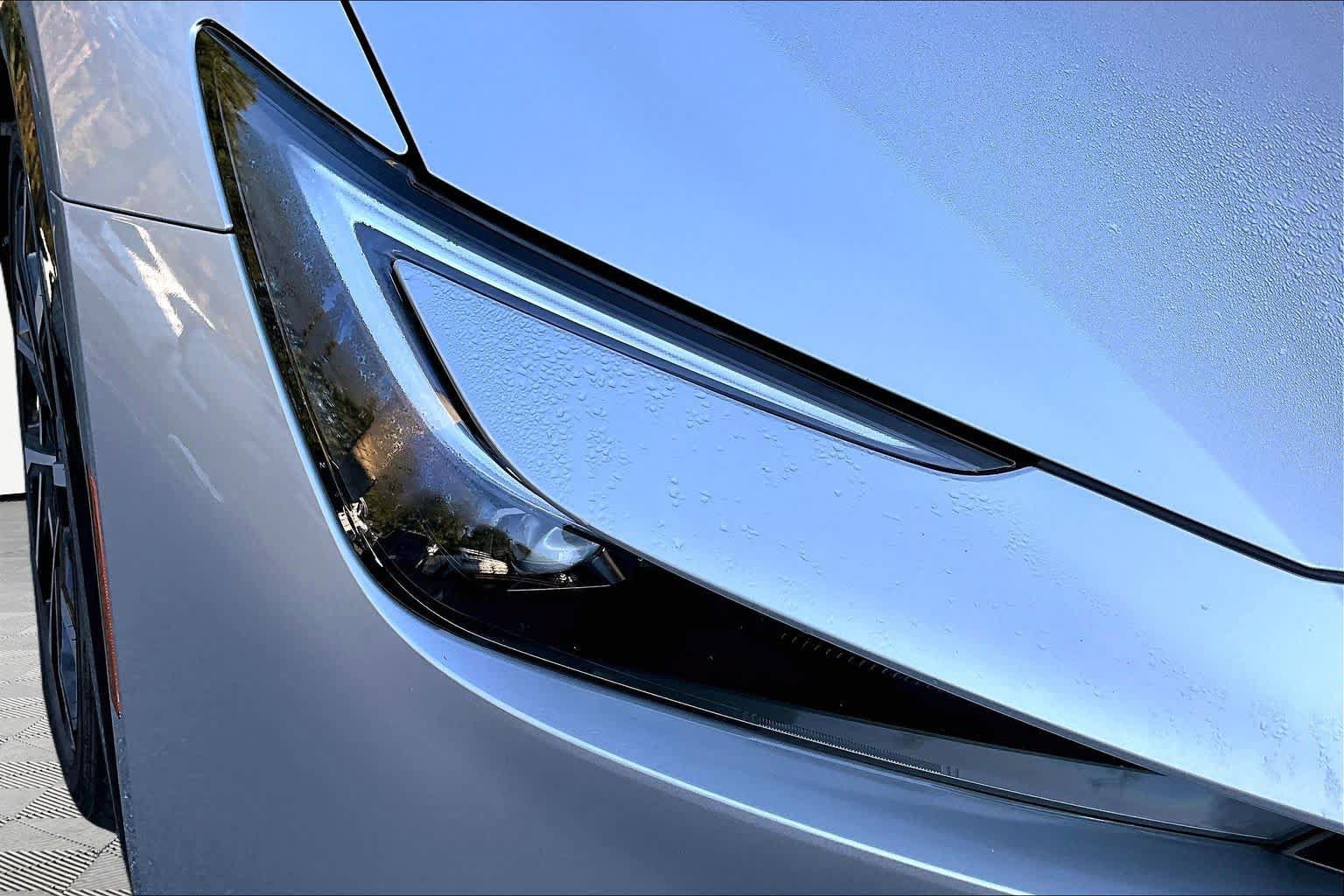Certified 2026 Toyota Prius Plug-In Hybrid FWD image 28