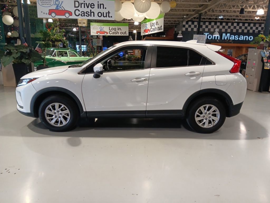 Used 2018 Mitsubishi Eclipse Cross ES image 9