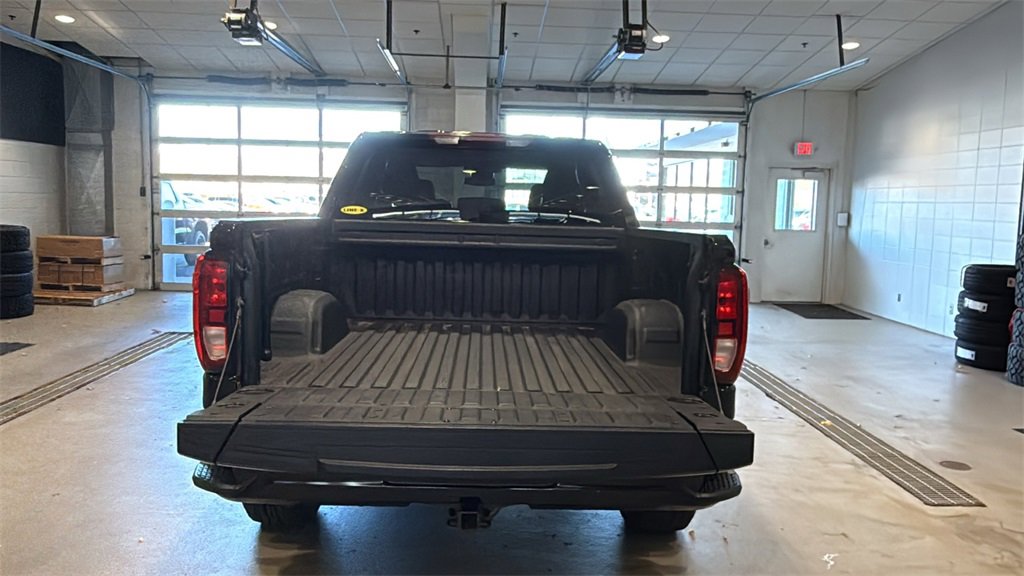 Used 2022 GMC Sierra 1500 Elevation image 17