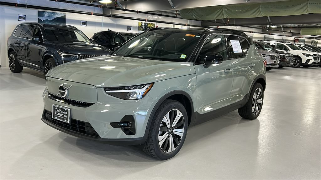 Certified 2023 Volvo XC40 Recharge Plus w/ Protection Package Premier AWD/4WD image 3