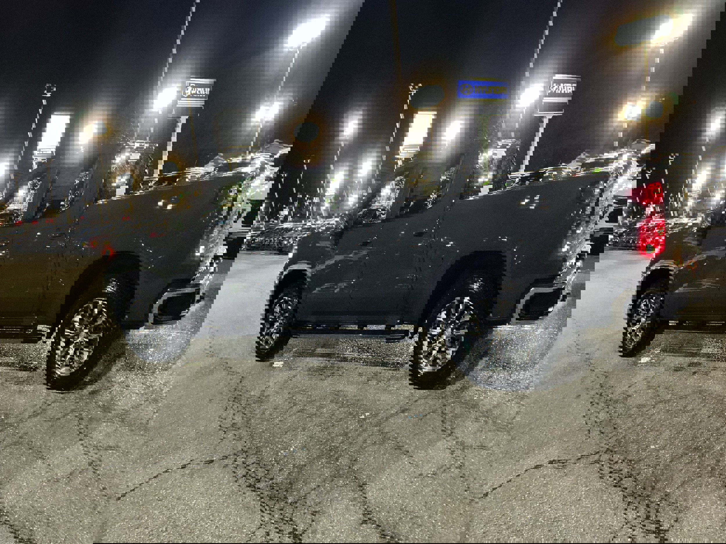 New 2026 Chevrolet Silverado 1500 LT w/ All Star Edition Plus image 7