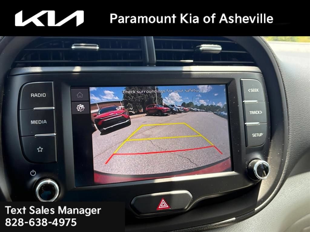 Certified 2023 Kia Soul LX w/ LX Technology Package FWD image 10