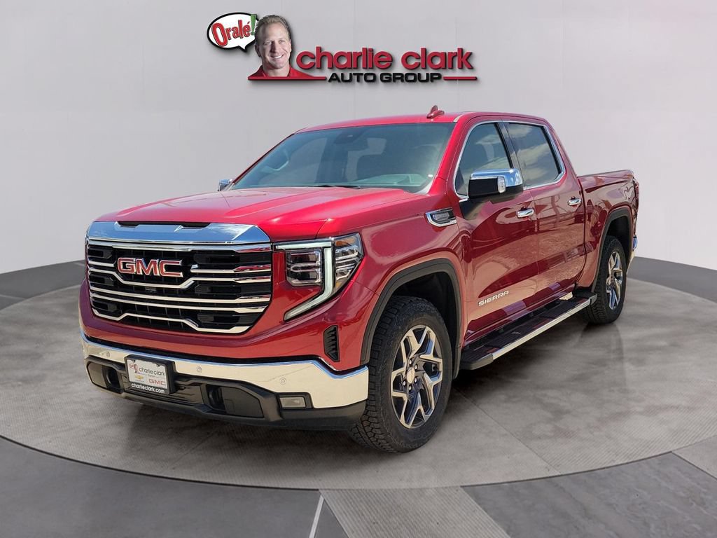 Used 2025 GMC Sierra 1500 SLT RWD image 1