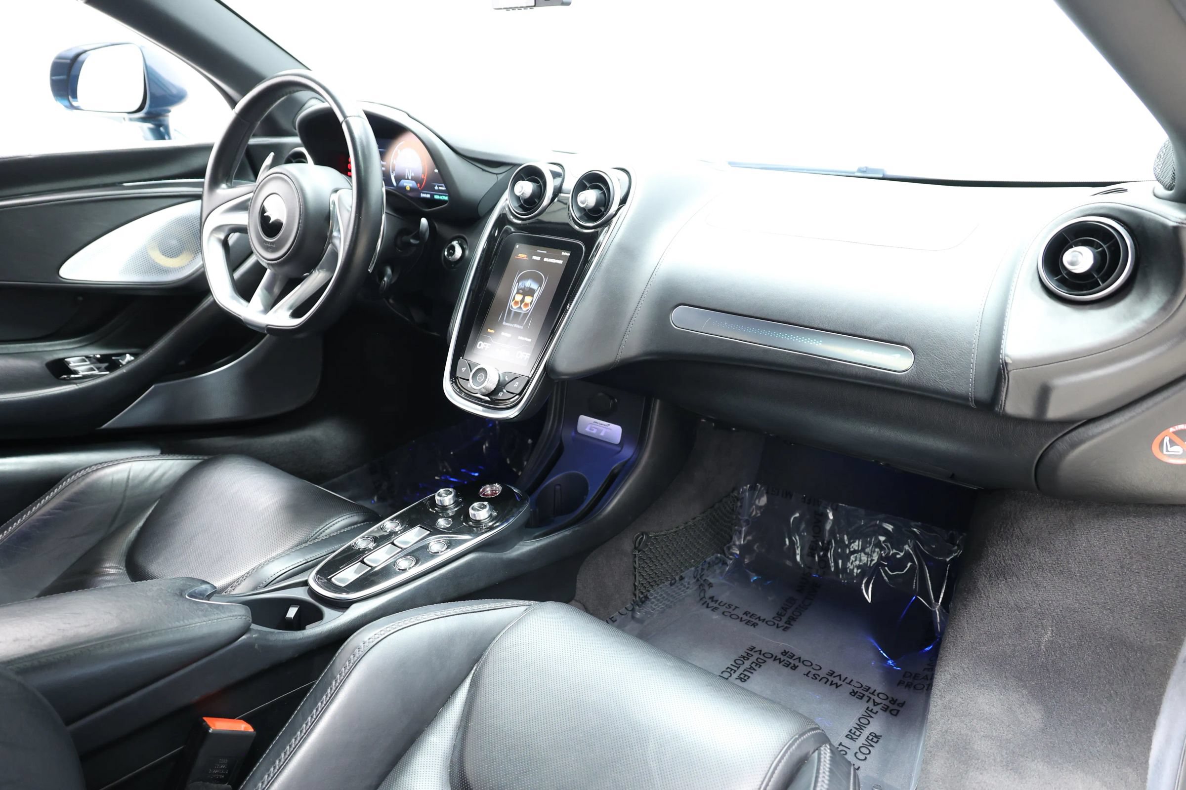 Used 2021 McLaren GT RWD image 99