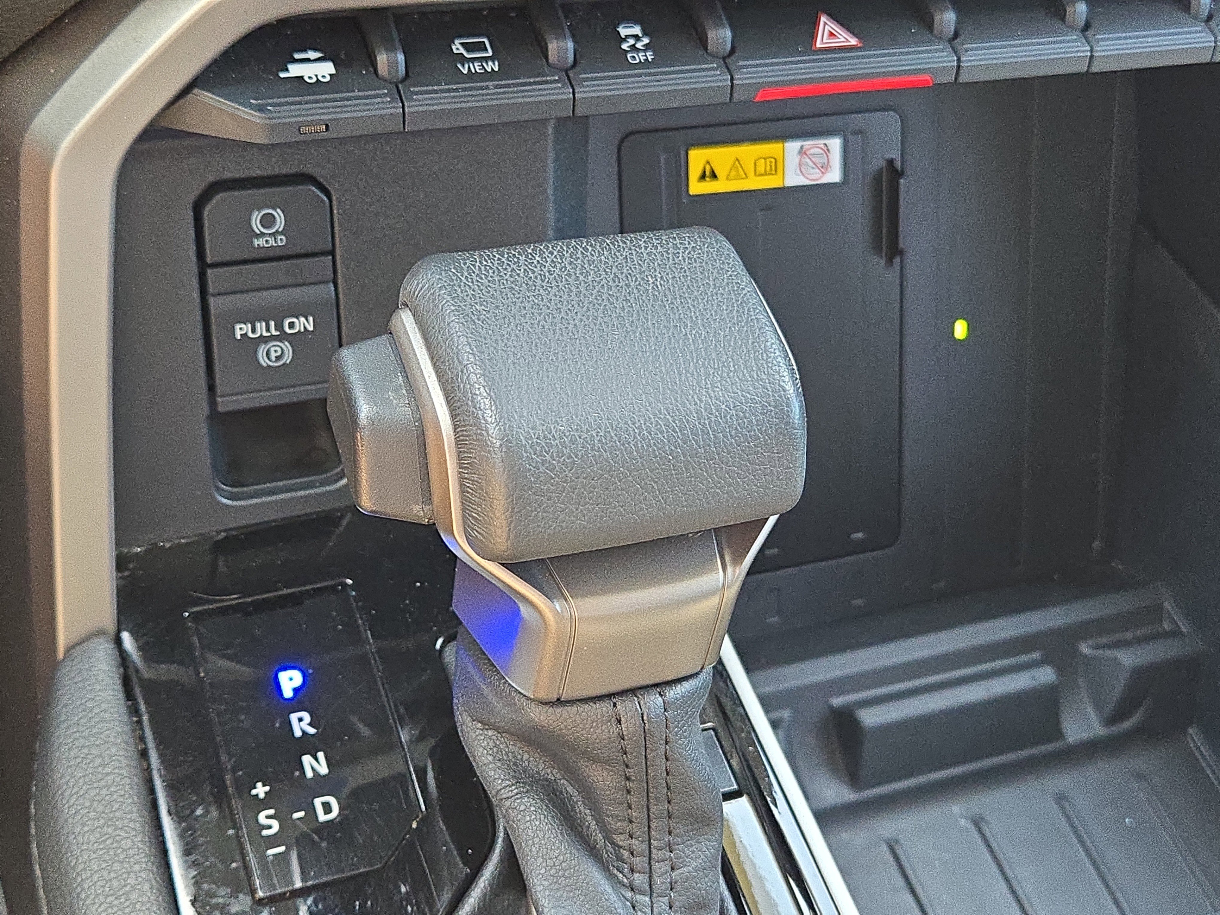 Used 2022 Toyota Tundra Limited image 28