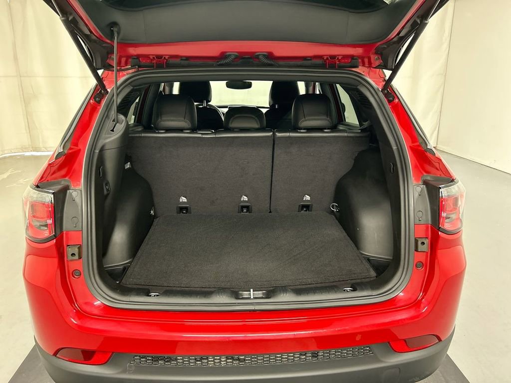 Used 2024 Jeep Compass Latitude w/ Convenience Group image 21