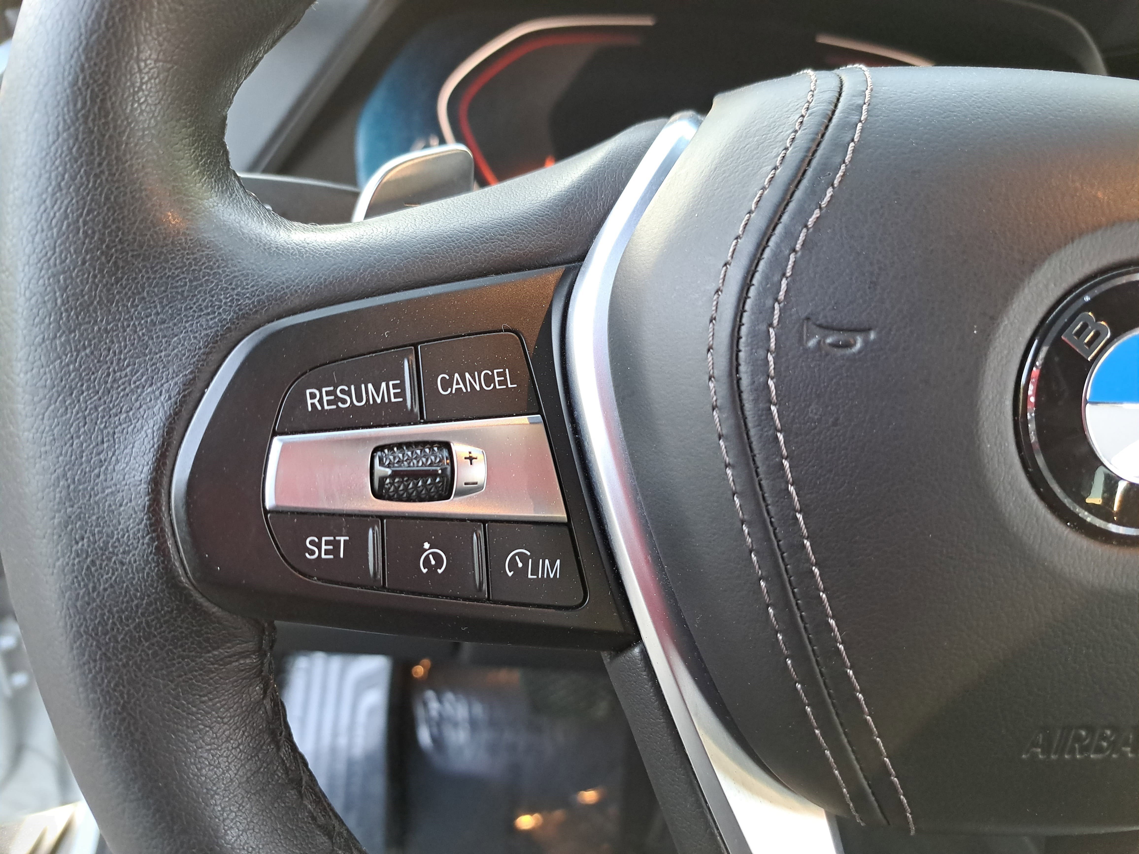 Used 2023 BMW X5 sDrive40i w/ Premium Package image 17