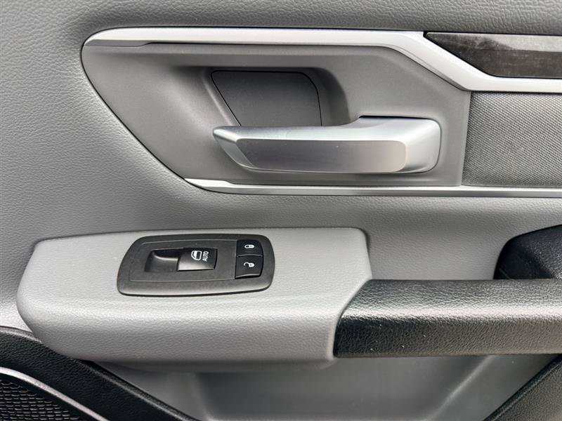Used 2020 RAM 1500 Big Horn AWD/4WD image 15