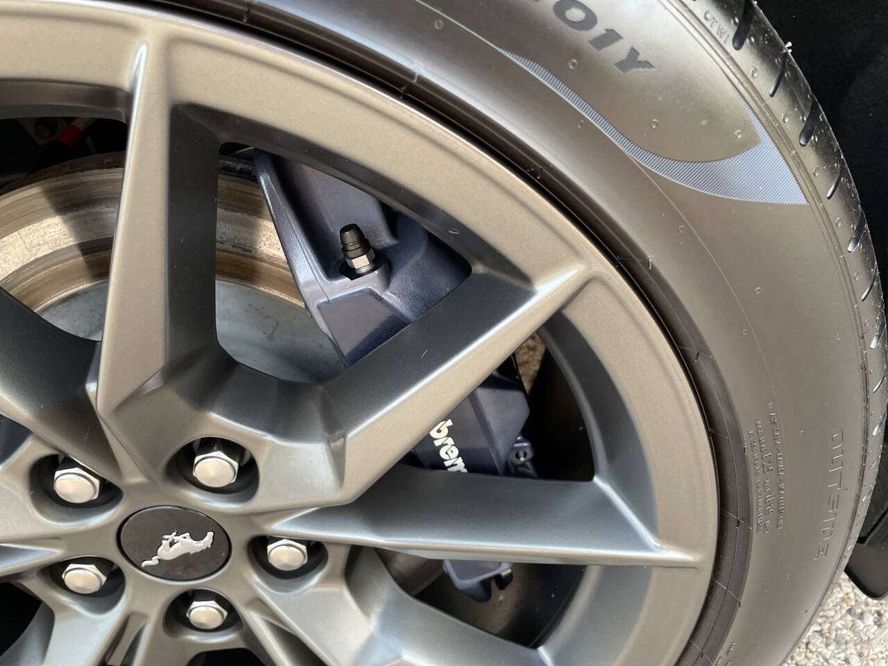 Used 2025 Ford Mustang Dark Horse RWD image 90