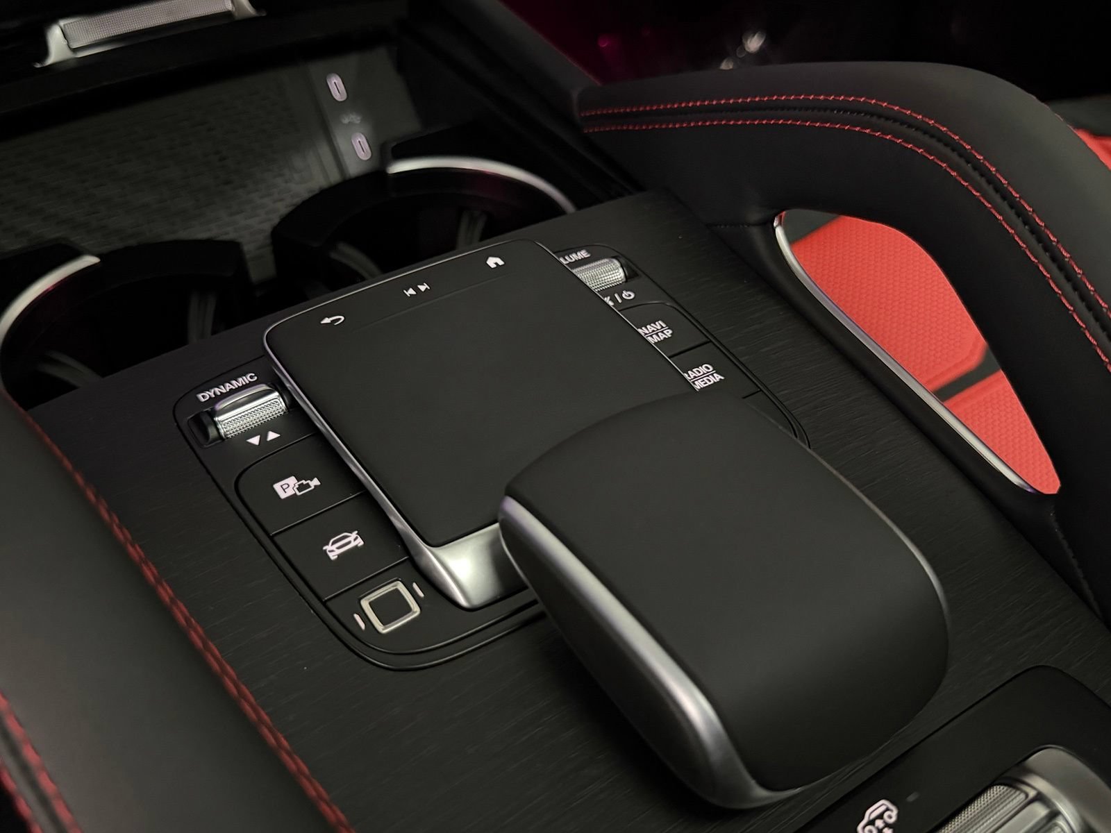 New 2026 Mercedes-Benz GLE 53 AMG 4MATIC Coupe image 36
