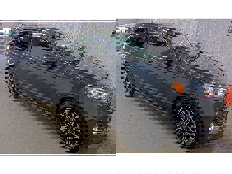 Used 2022 Ford Edge ST image 3