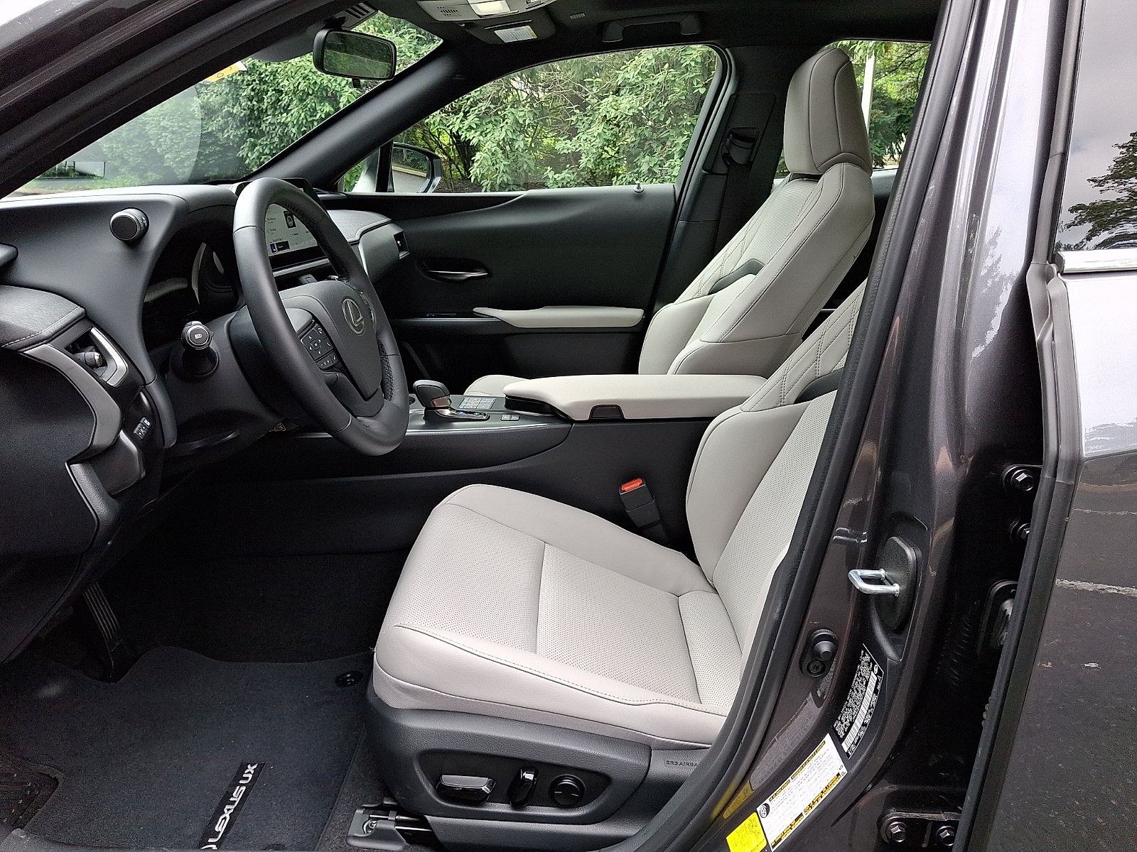 Certified 2026 Lexus UX 300h AWD w/ Accessory Package (2T) image 14