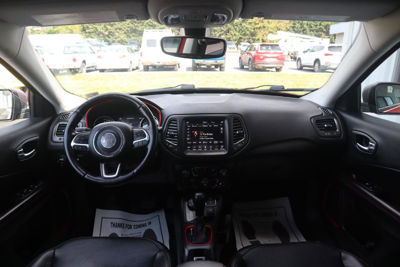 Used 2020 Jeep Compass Trailhawk w/ Leather Interior Group AWD/4WD image 64