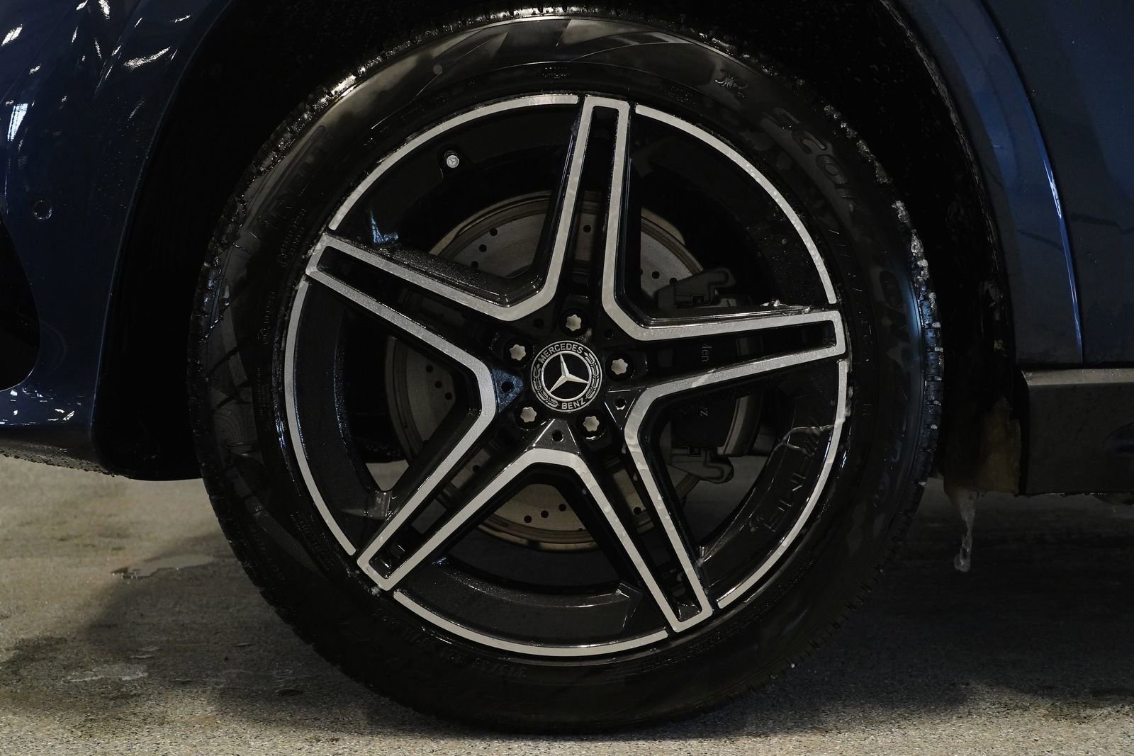 New 2026 Mercedes-Benz GLS 450 4MATIC image 11