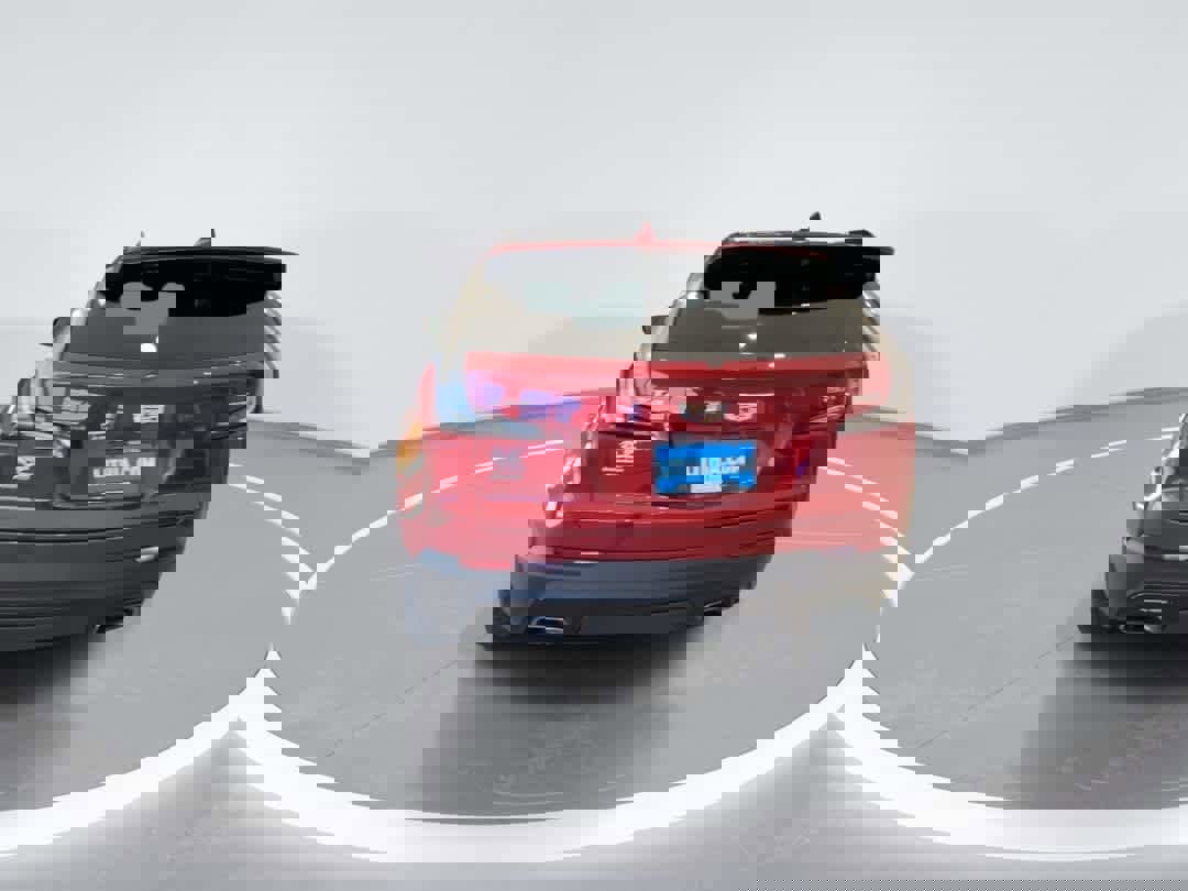 Used 2019 Cadillac XT4 Sport image 7