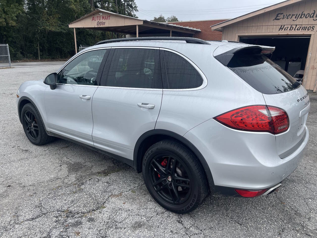Used 2011 Porsche Cayenne S AWD/4WD image 5