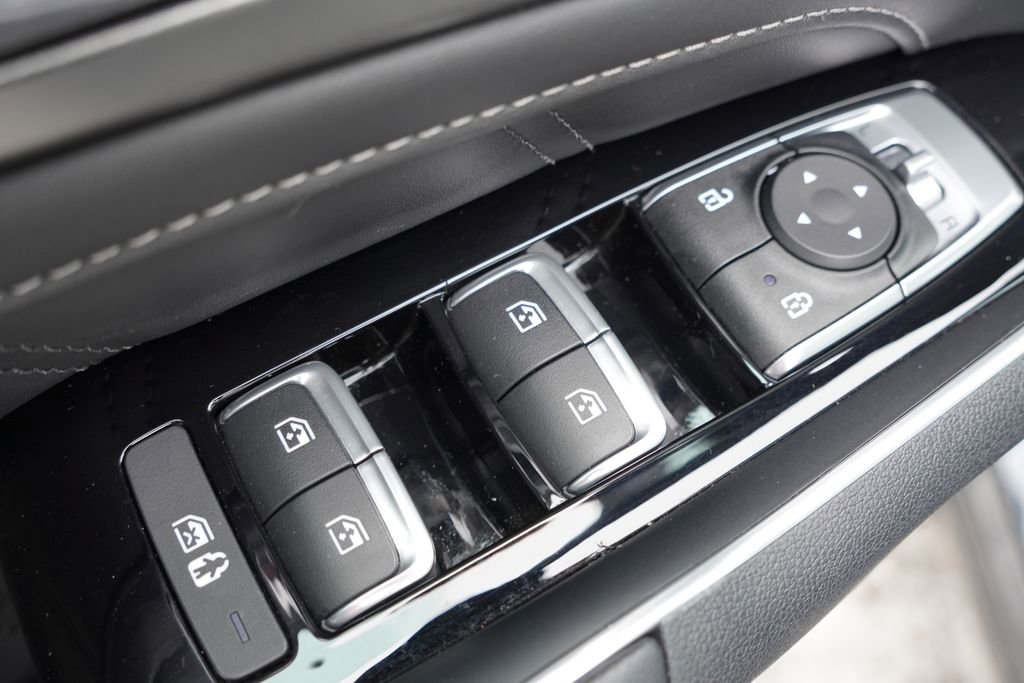 Certified 2022 Kia Sorento SX image 24