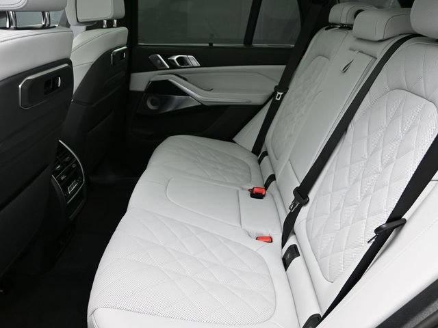 New 2026 BMW X5 M60i AWD/4WD image 18
