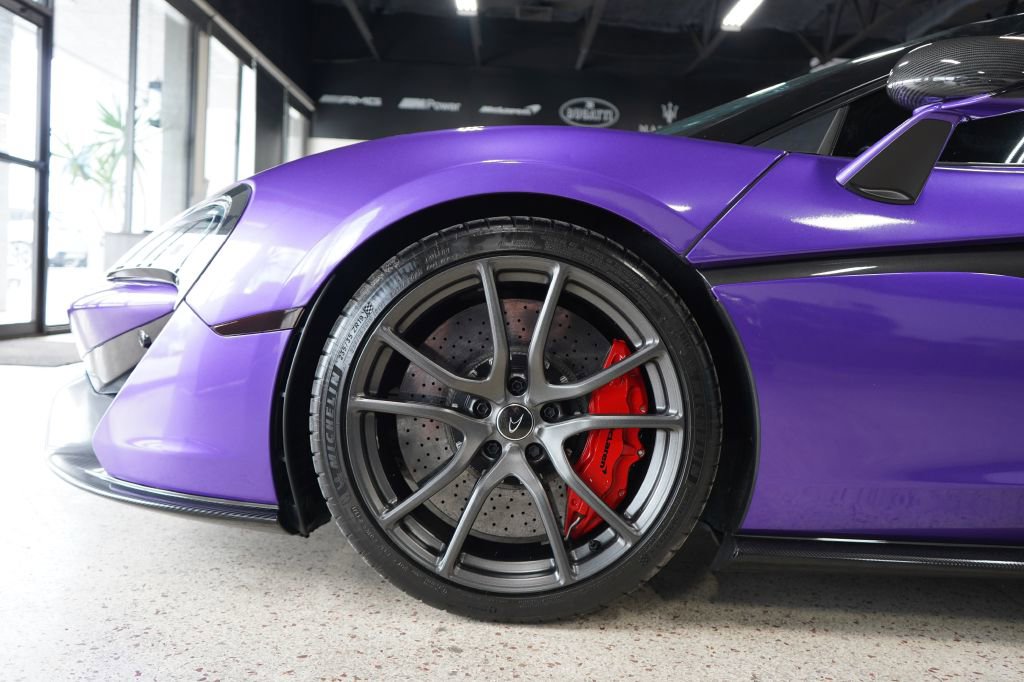Used 2017 McLaren 570S Coupe RWD image 29