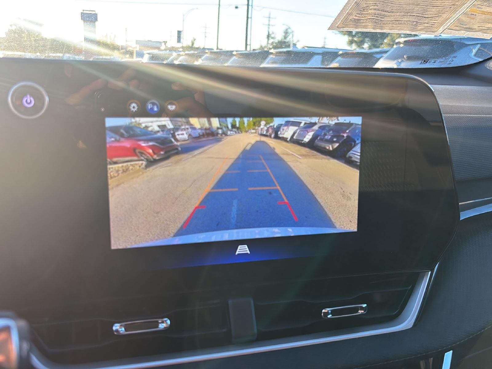 Used 2026 Chevrolet Equinox LT FWD image 17