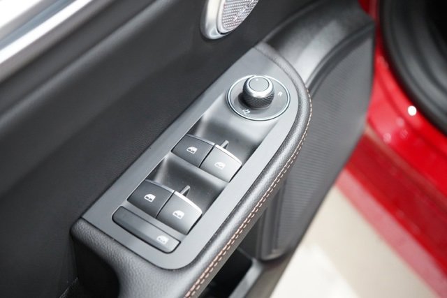 New 2025 Alfa Romeo Giulia Intensa AWD w/ Driving Assist Package image 19