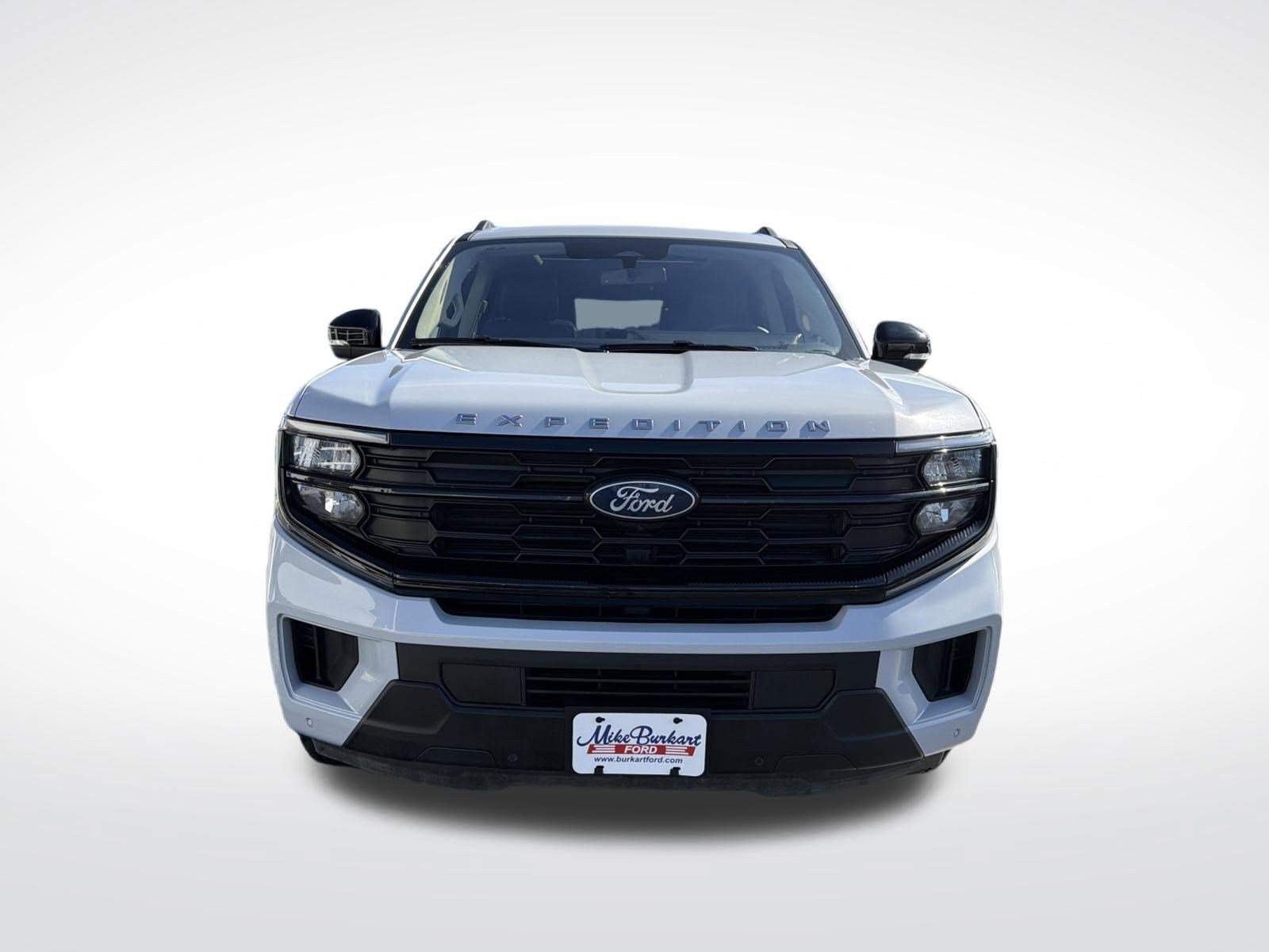 Certified 2025 Ford Expedition Active AWD/4WD image 2