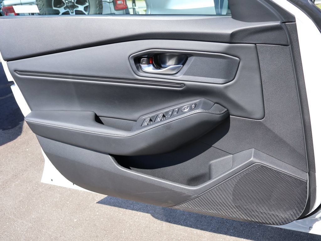 Used 2023 Honda Accord Sport image 27