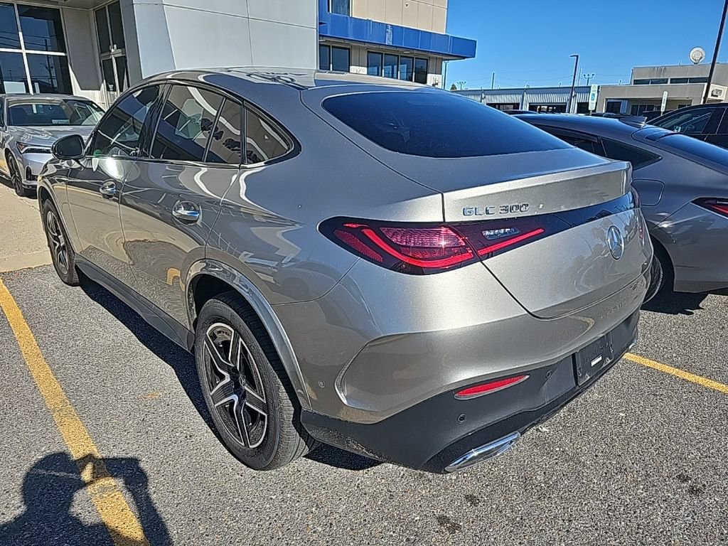 Used 2024 Mercedes-Benz GLC 300 4MATIC image 6