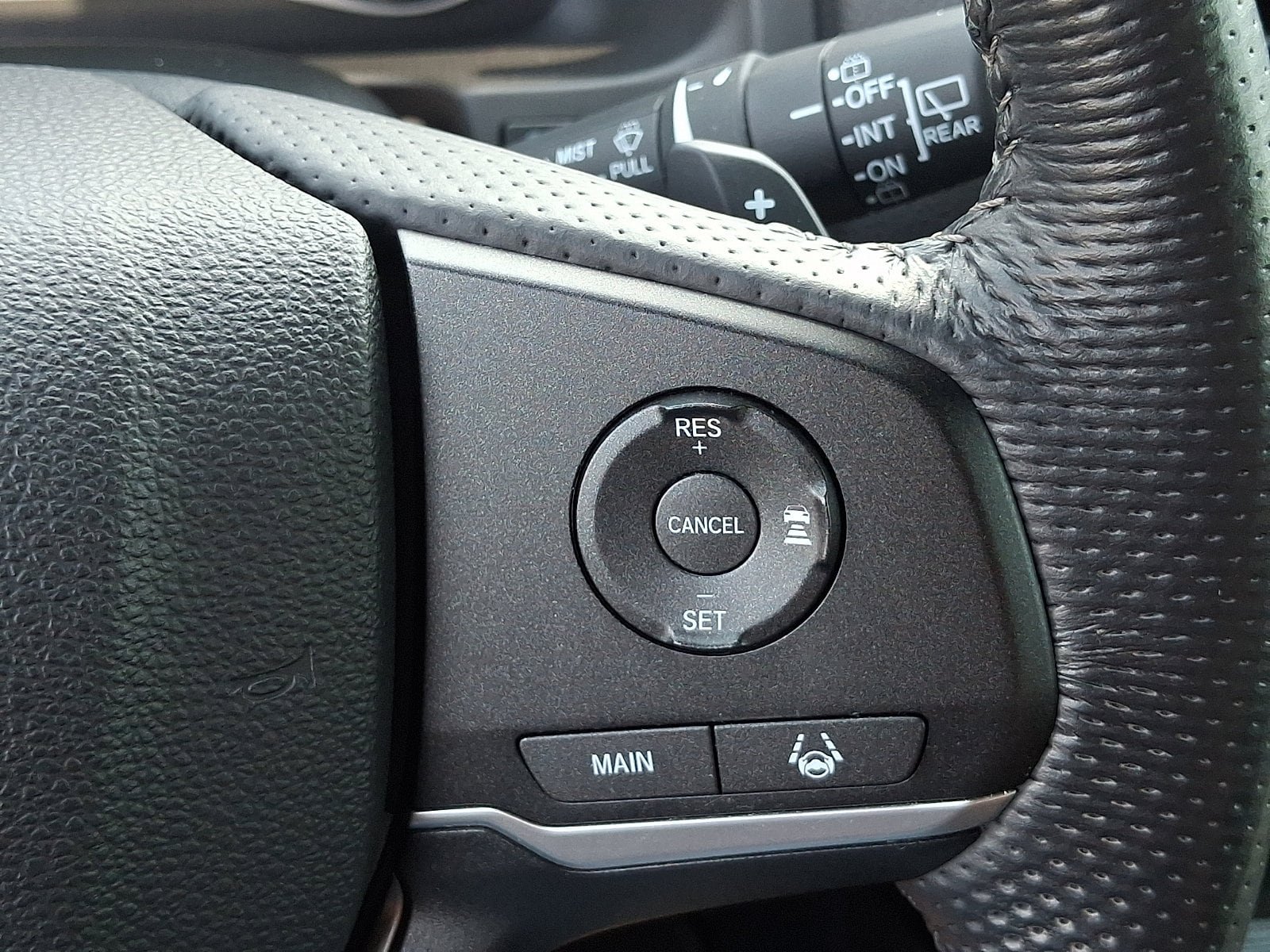 Used 2023 Honda Passport EX-L image 39