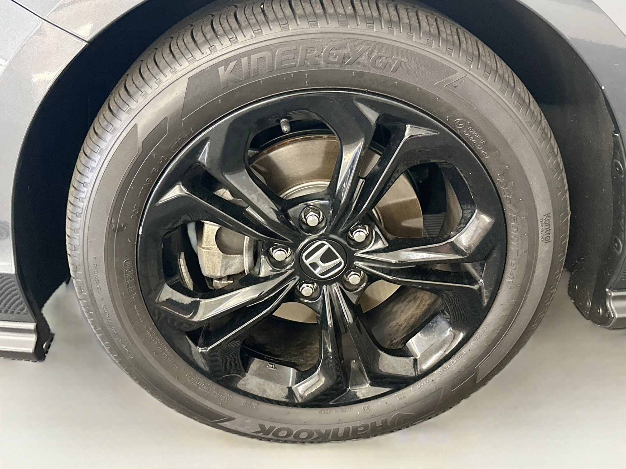 Used 2025 Honda Accord SE image 11