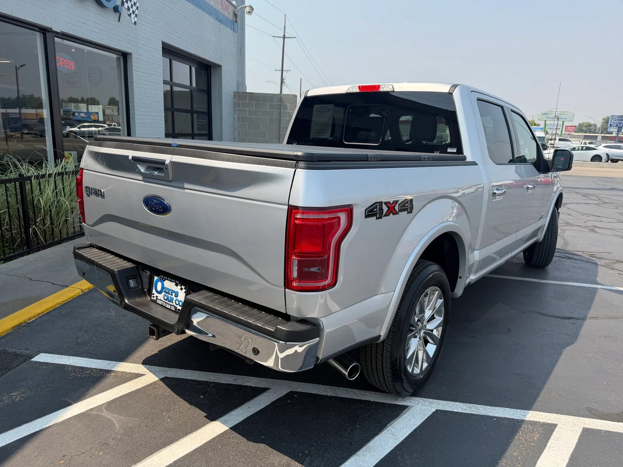 Used 2017 Ford F150 Lariat w/ Equipment Group 502A Luxury AWD/4WD image 7