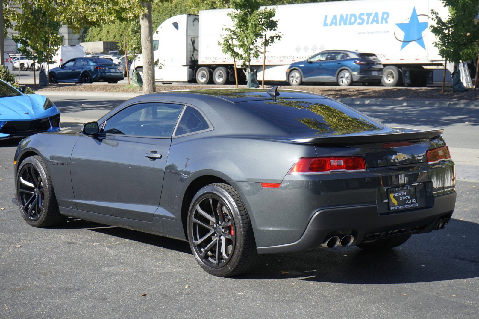 Used 2015 Chevrolet Camaro SS w/ SS Performance Package image 12