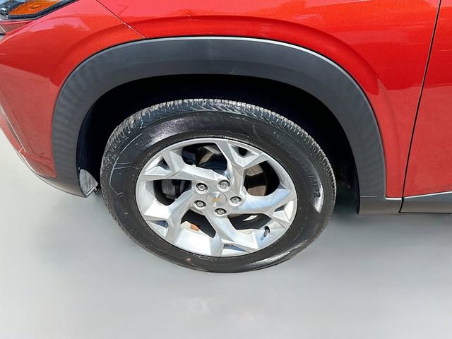 Used 2024 Chevrolet Trax LS w/ LS Convenience Package image 29