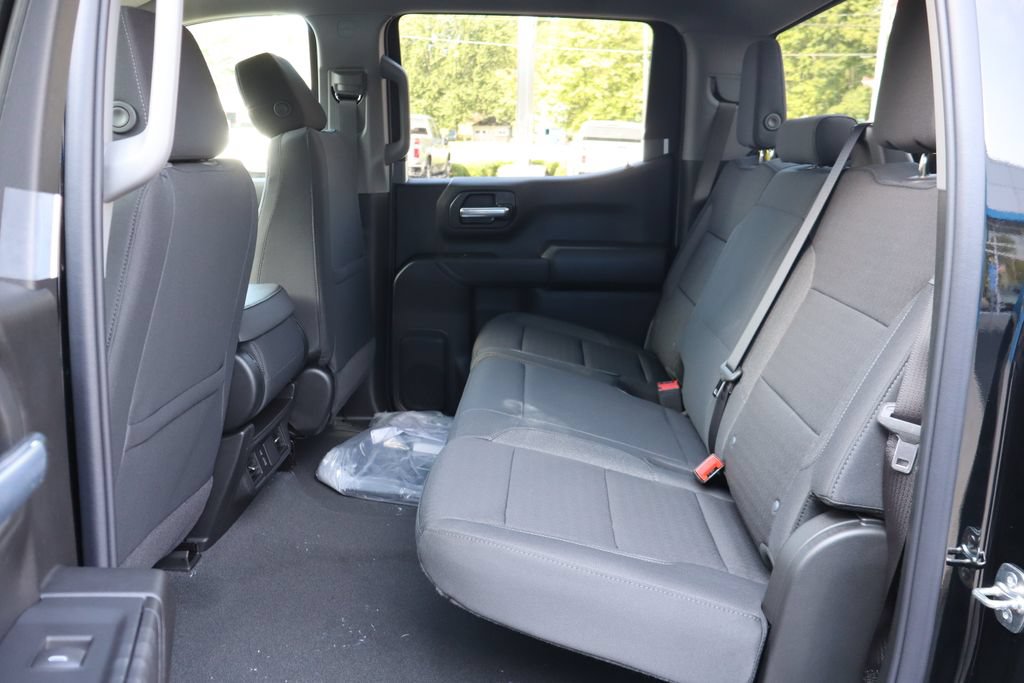 New 2026 Chevrolet Silverado 1500 Custom w/ Rally Edition AWD/4WD image 17