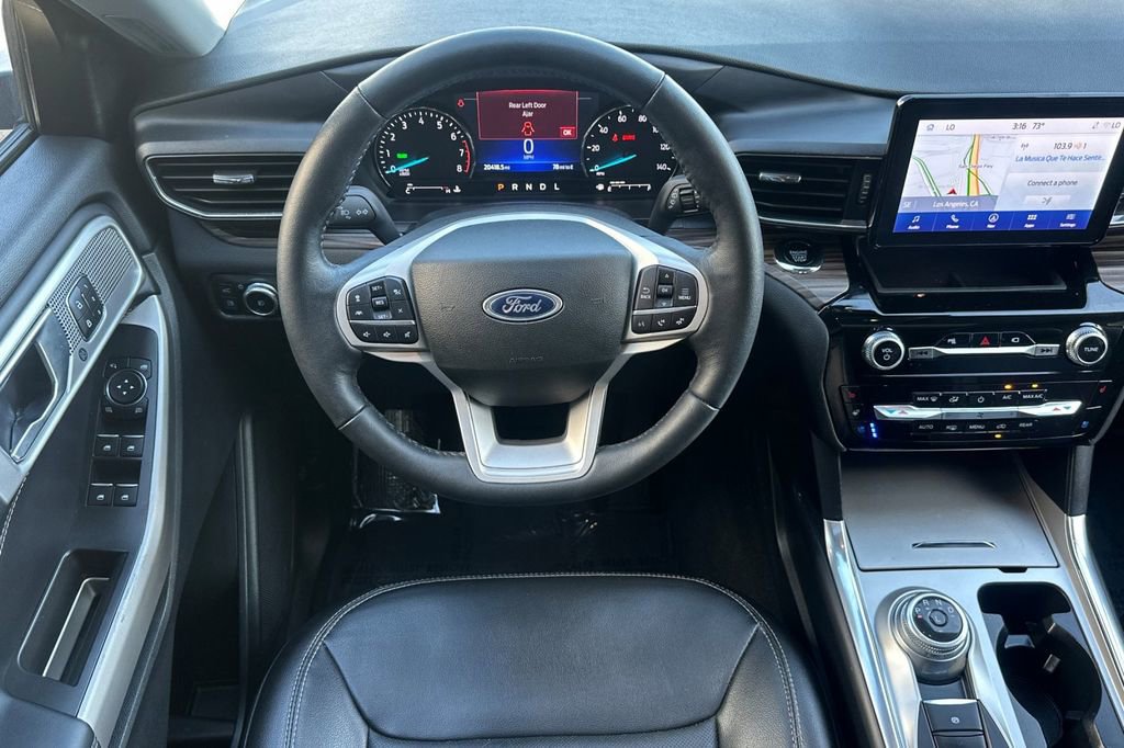 Certified 2023 Ford Explorer Limited w/ Hybrid Equipment Group 310A image 16