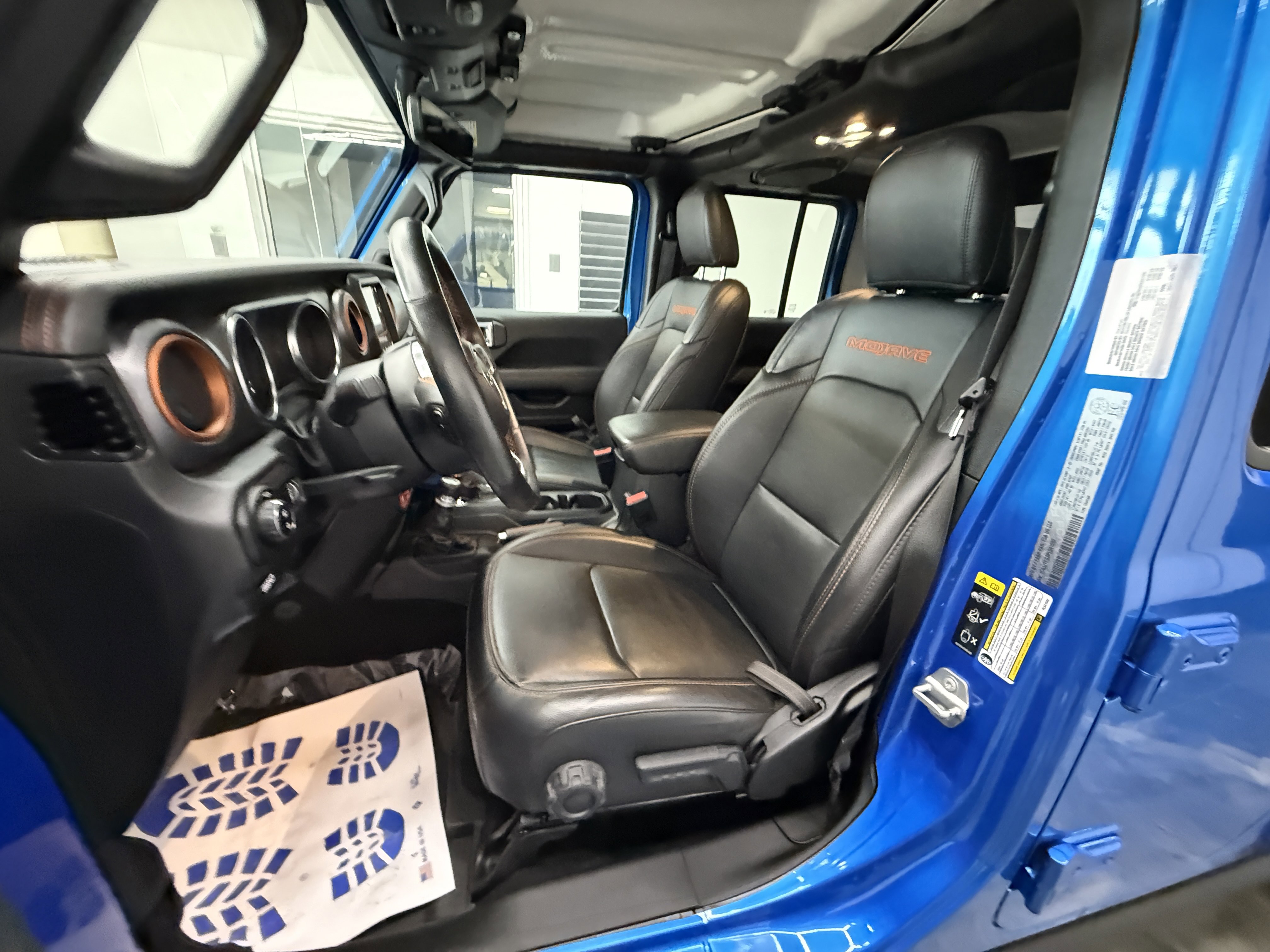 Used 2023 Jeep Gladiator Mojave w/ Dual Top Group image 11