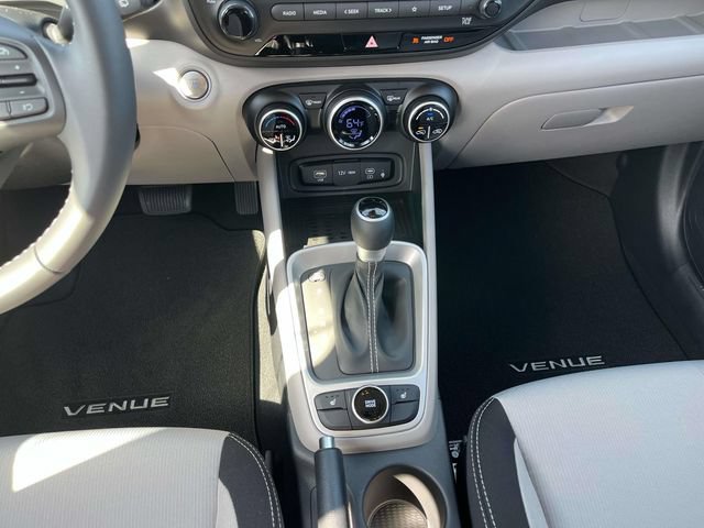 New 2026 Hyundai Venue SEL FWD image 12
