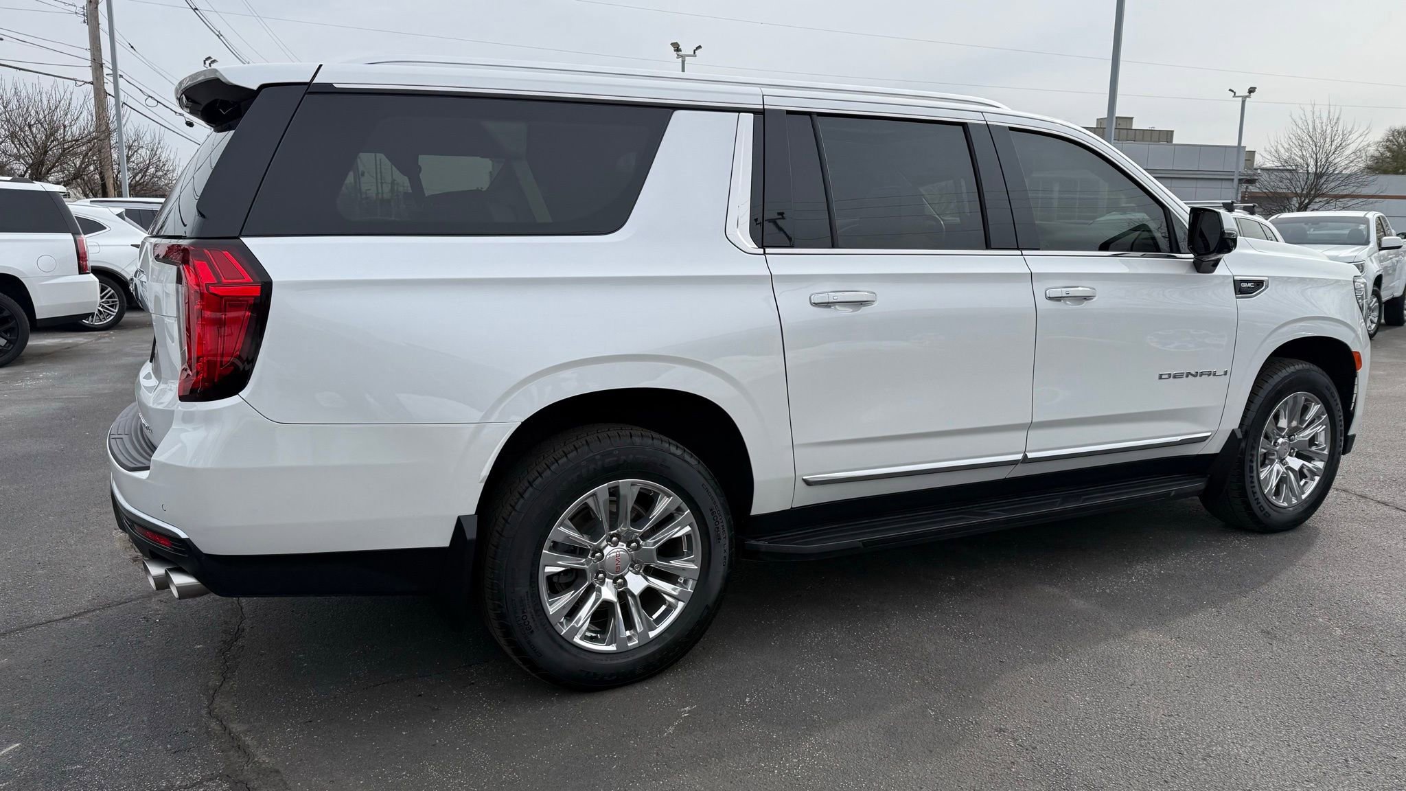 Used 2021 GMC Yukon XL Denali video 2