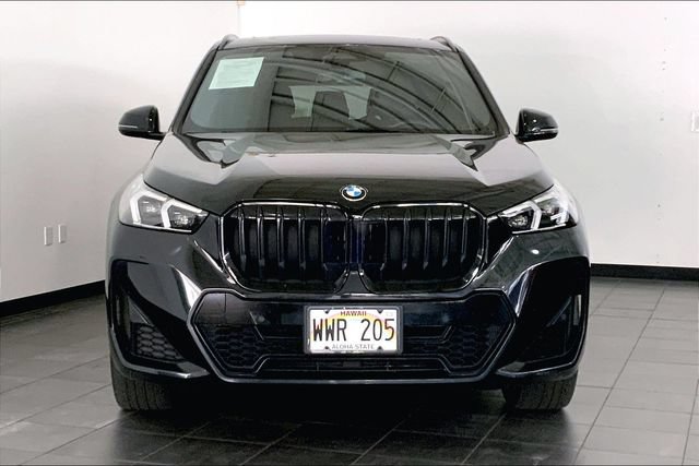 Used 2023 BMW X1 xDrive28i w/ M Sport Package AWD/4WD image 3