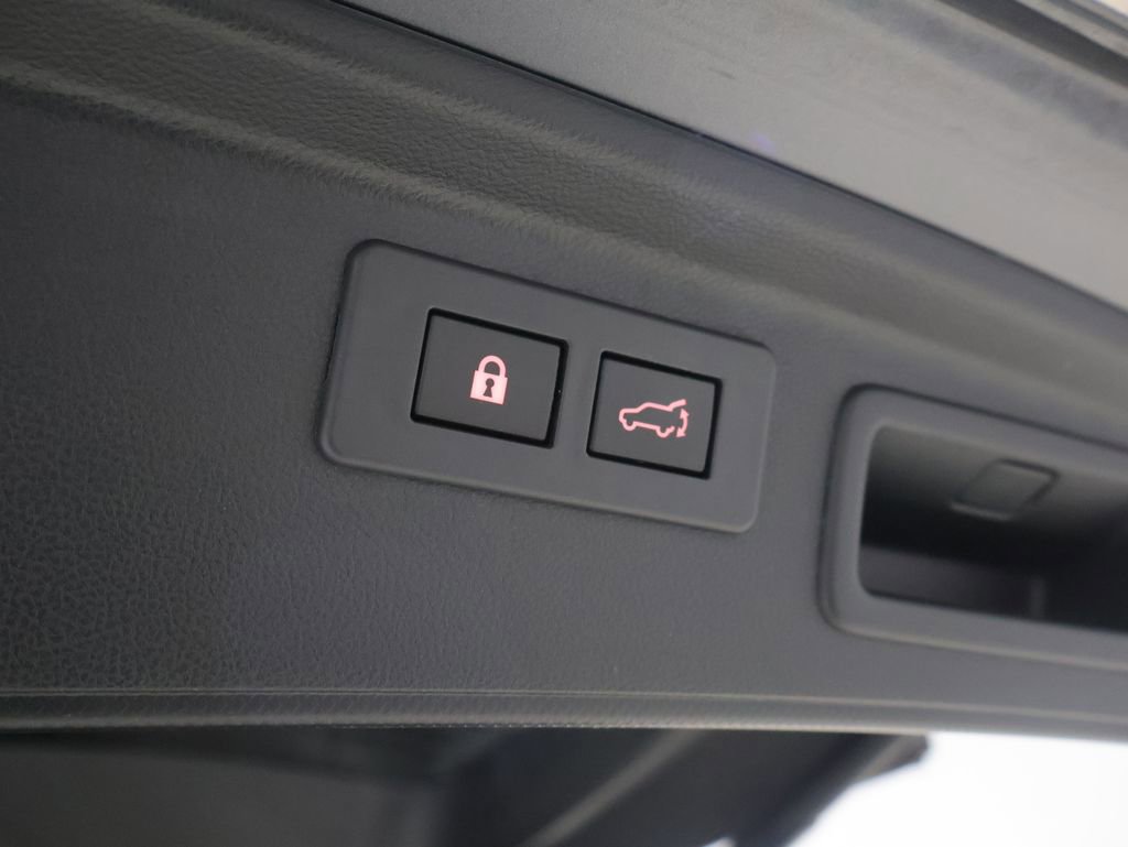 Used 2022 Subaru Forester Premium image 21
