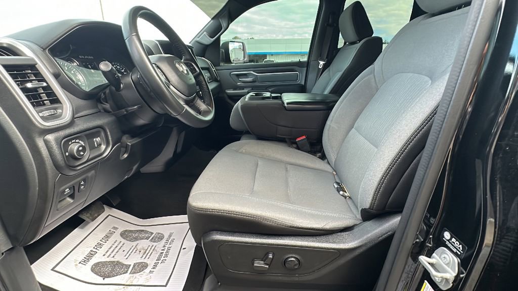 Used 2022 RAM 1500 Big Horn image 11