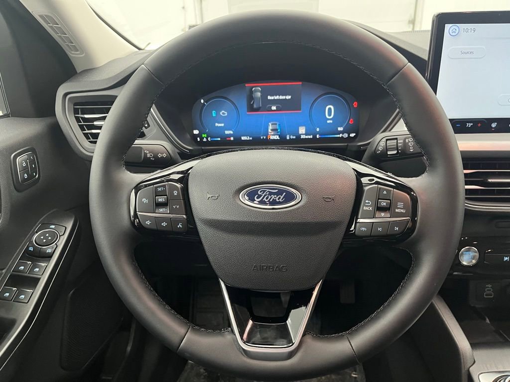 New 2026 Ford Escape SE w/ PHEV Premium Package image 18