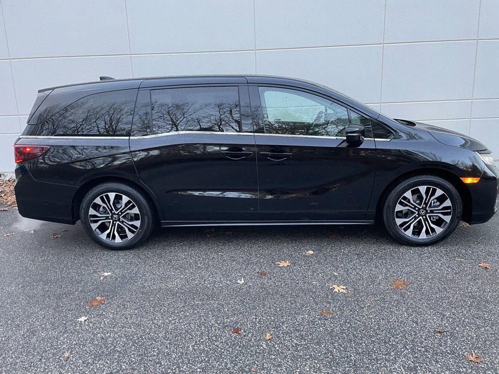 New 2026 Honda Odyssey Elite image 5