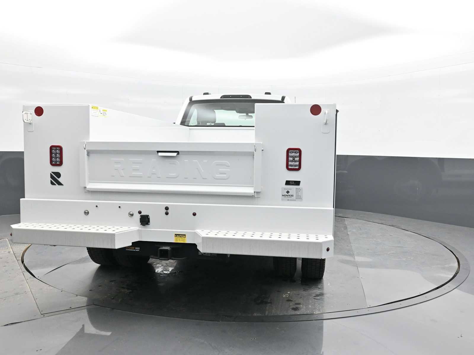 New 2023 Ford F550 4x4 Regular Cab Super Duty image 8