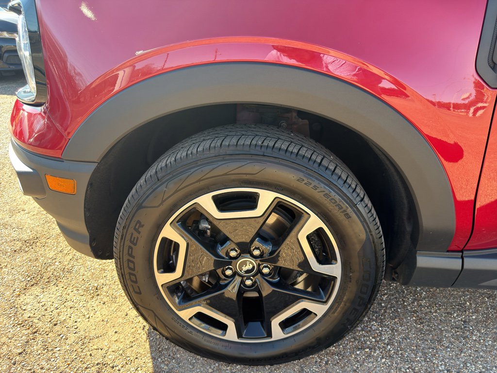 Used 2021 Ford Bronco Sport Outer Banks w/ Outer Banks Package image 13