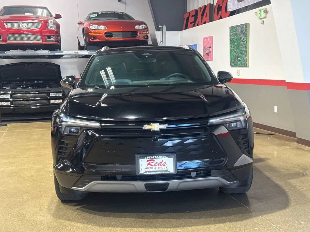Used 2024 Chevrolet Blazer EV LT AWD/4WD image 24