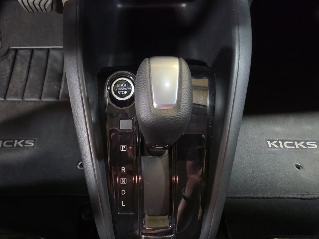 Used 2022 Nissan Kicks S w/ Interior Electronics Package FWD image 22