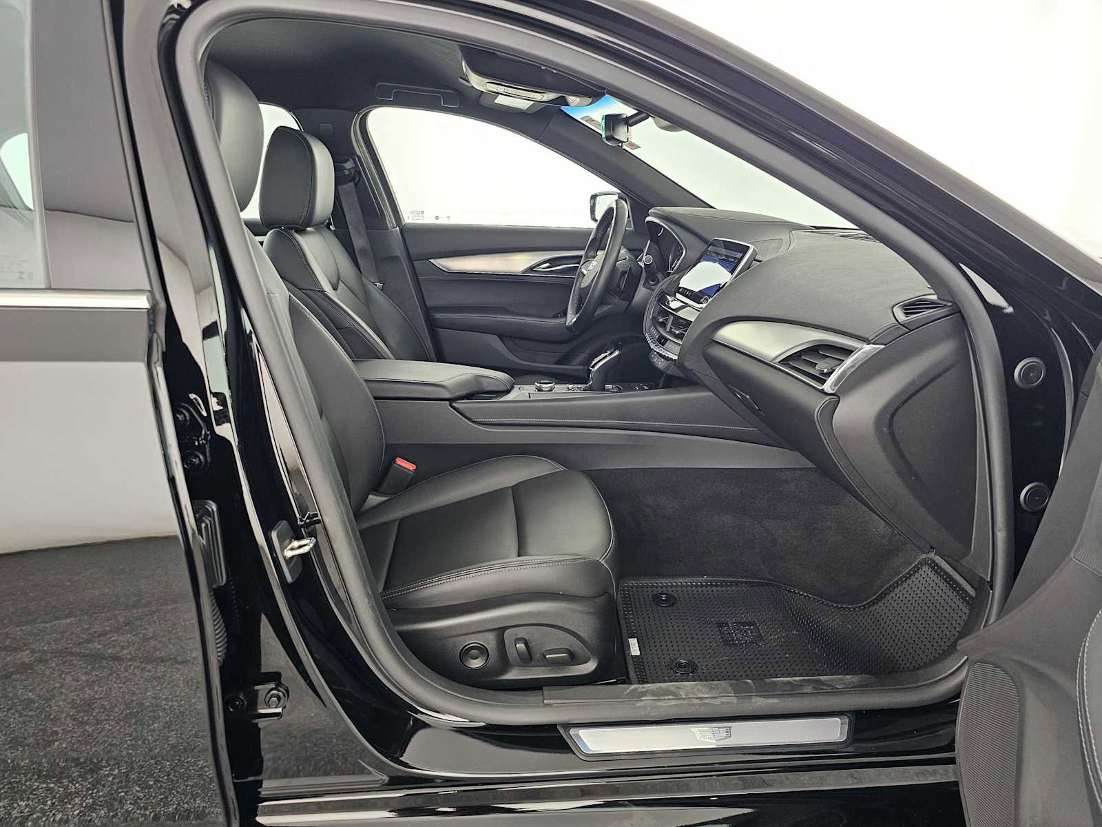 Used 2023 Cadillac CT5 Luxury image 10