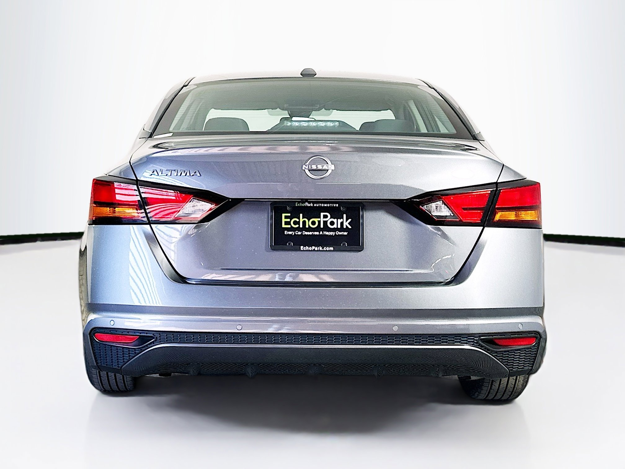 Used 2025 Nissan Altima 2.5 SV image 7